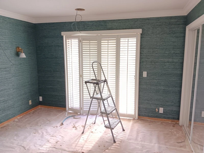 Roswell Georgia wallpaper installation historic home