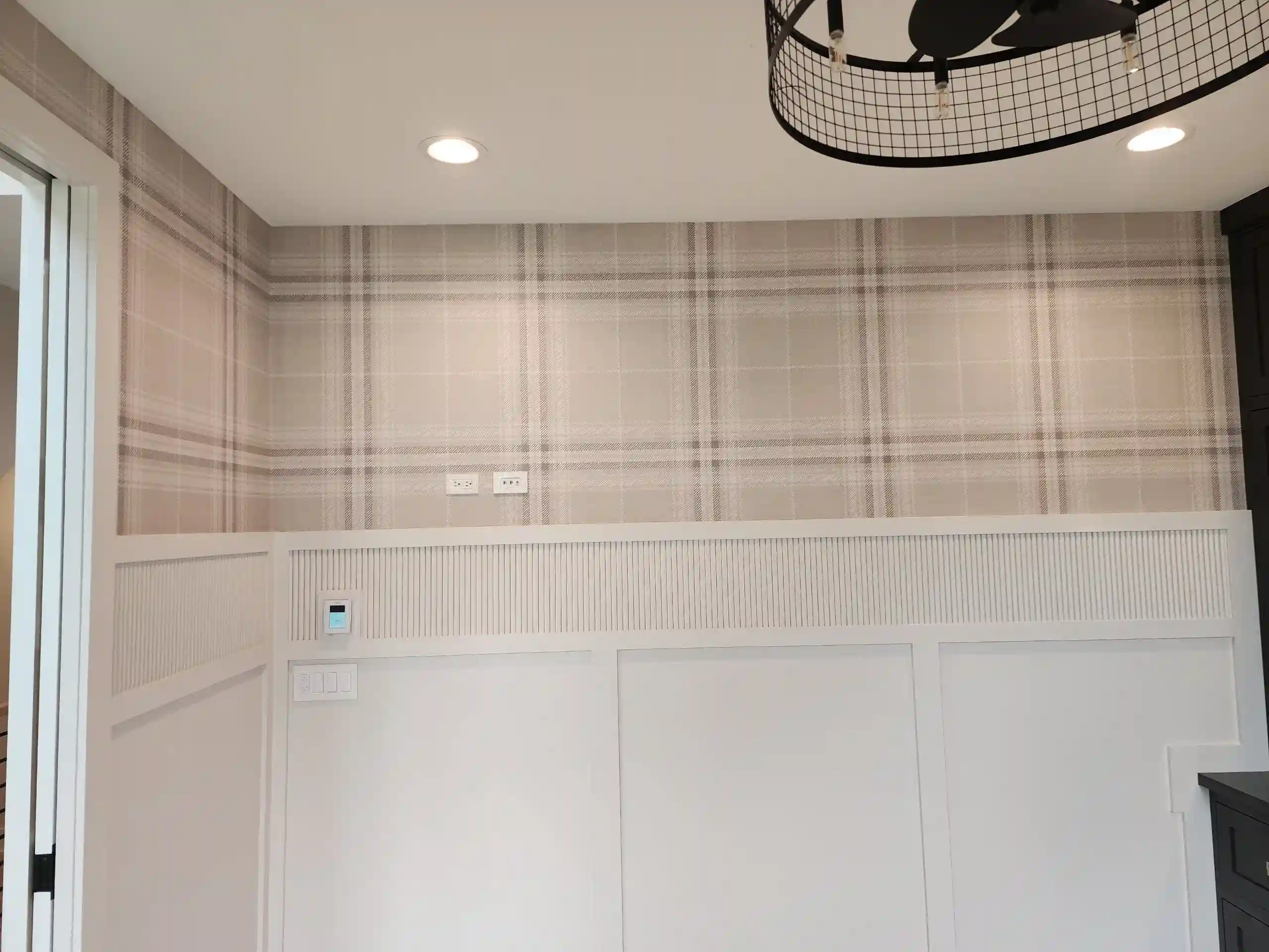 Smyrna Georgia residential wallpaper installation